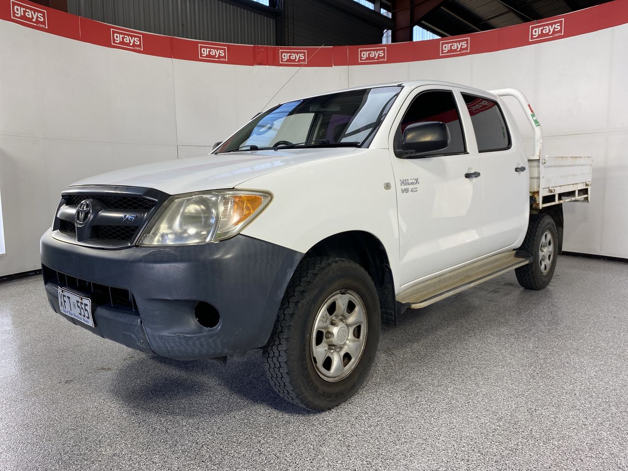 2005 Toyota Hilux SR (4x4) GGN25R
