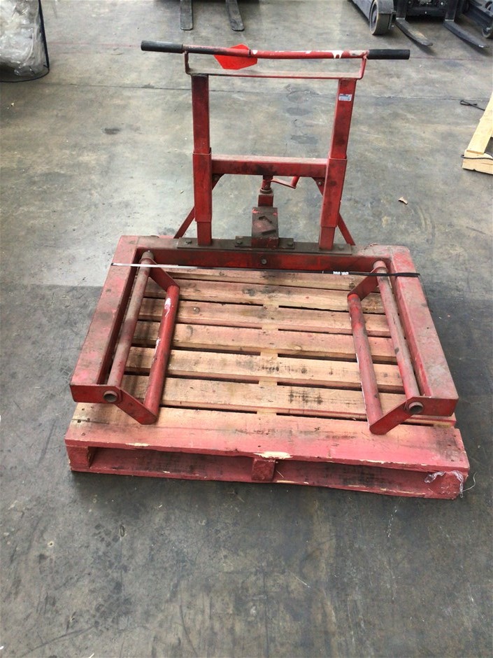 Truck Wheel Lifter and Mover Auction (00795053985) Grays Australia