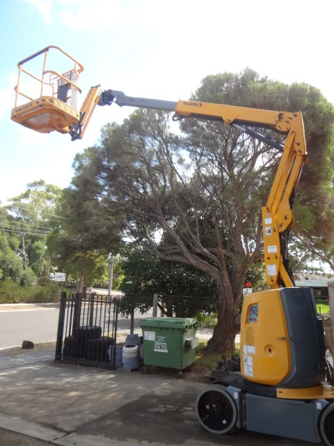 Scissor Lifts and Knuckle Boom Sale - Vic