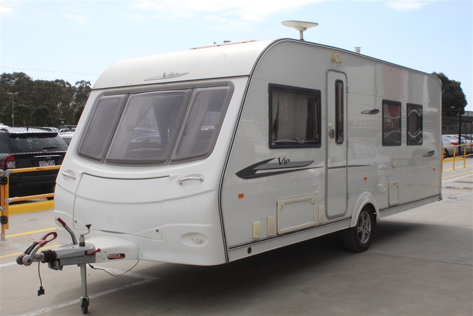 COACHMAN VIP 545/4 CARAVAN (IMPORT) Auction (000121011073) Grays