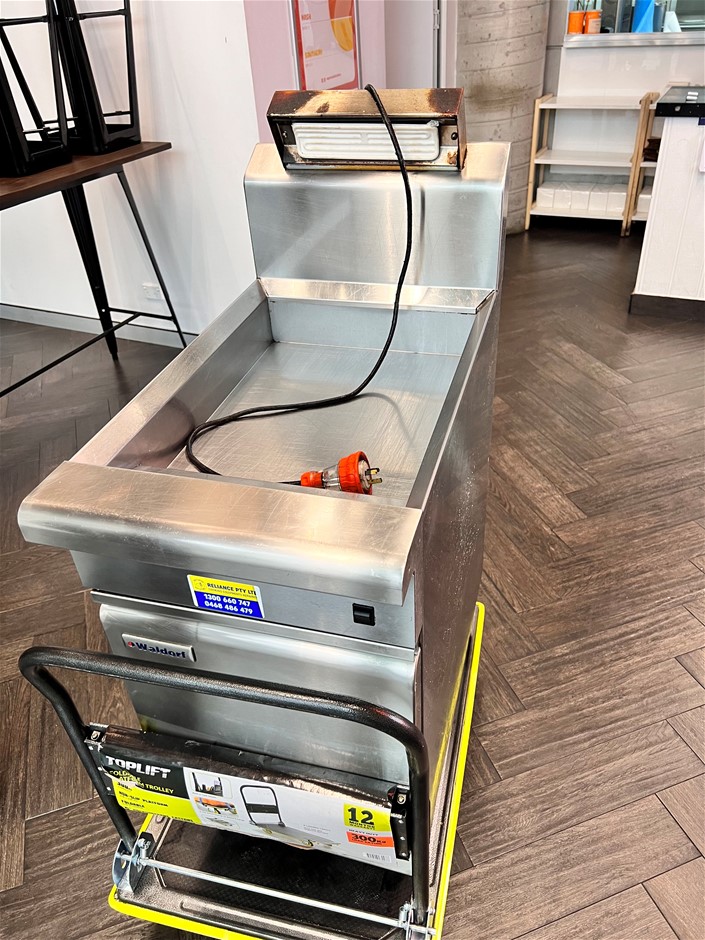 Waldorf 450mm Electric Chip Scuttle Auction (0001-5054211) | Grays ...