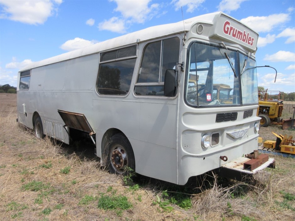 1974 Hino Caravan & 2011 Keystone CougarToy Hauler