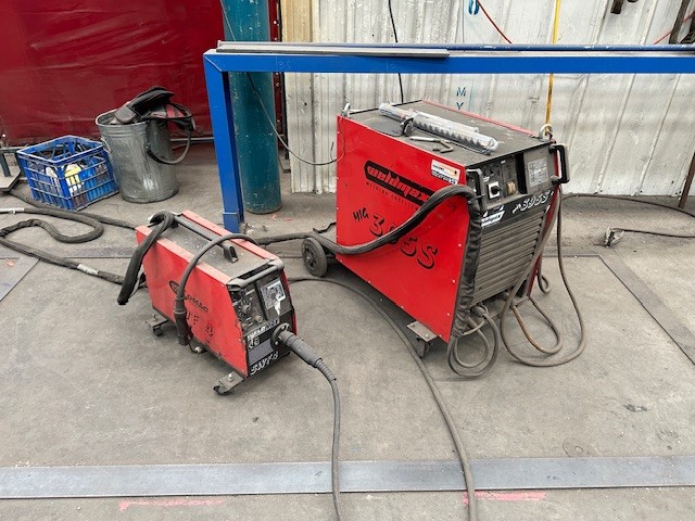 Weldmax Mig 395S with SWF4 Wire Feeder Auction (0059-3027033) | Grays ...