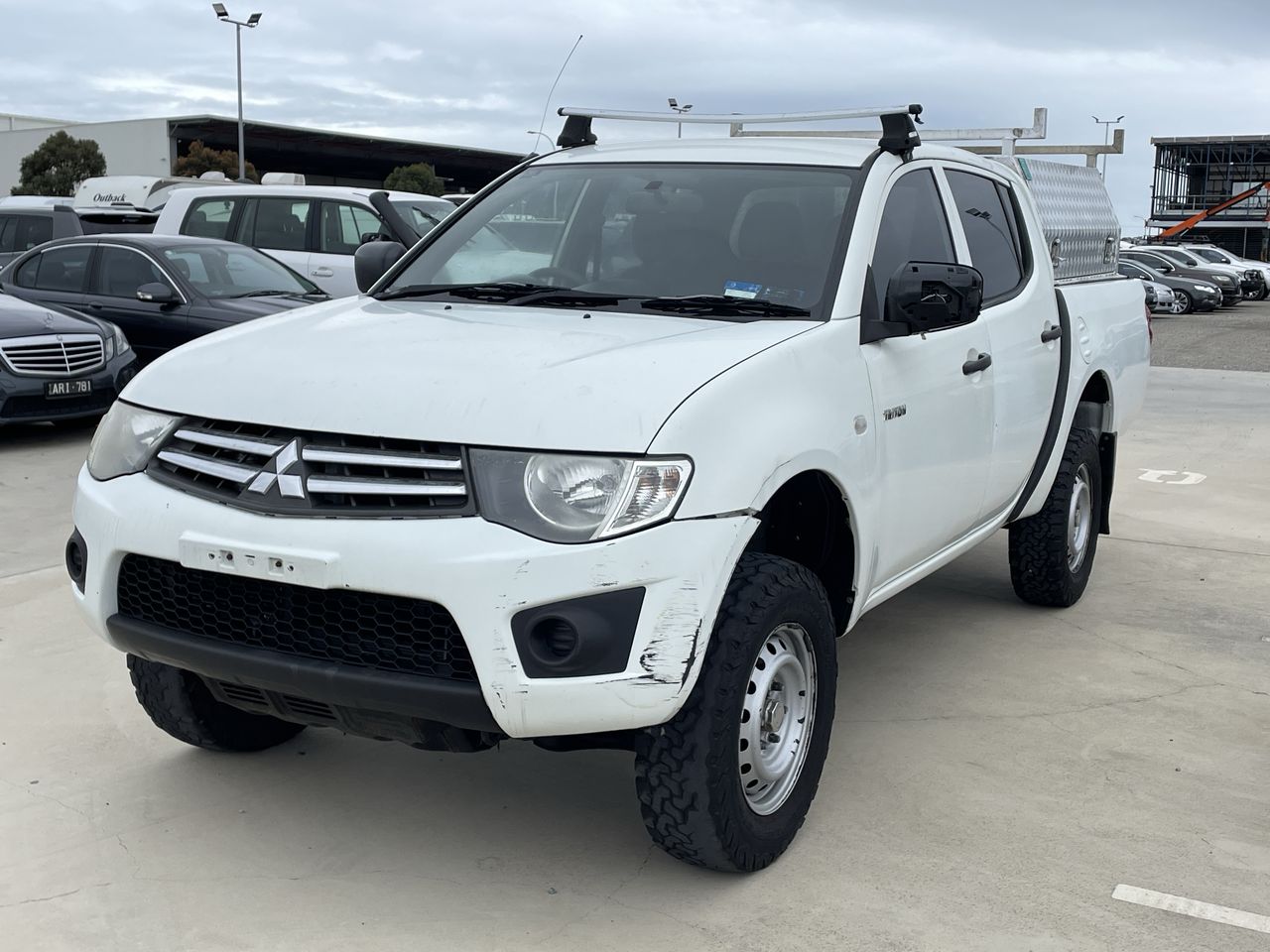 2009 Mitsubishi Triton 4X2 GLX MN T/D Manual Dual Cab