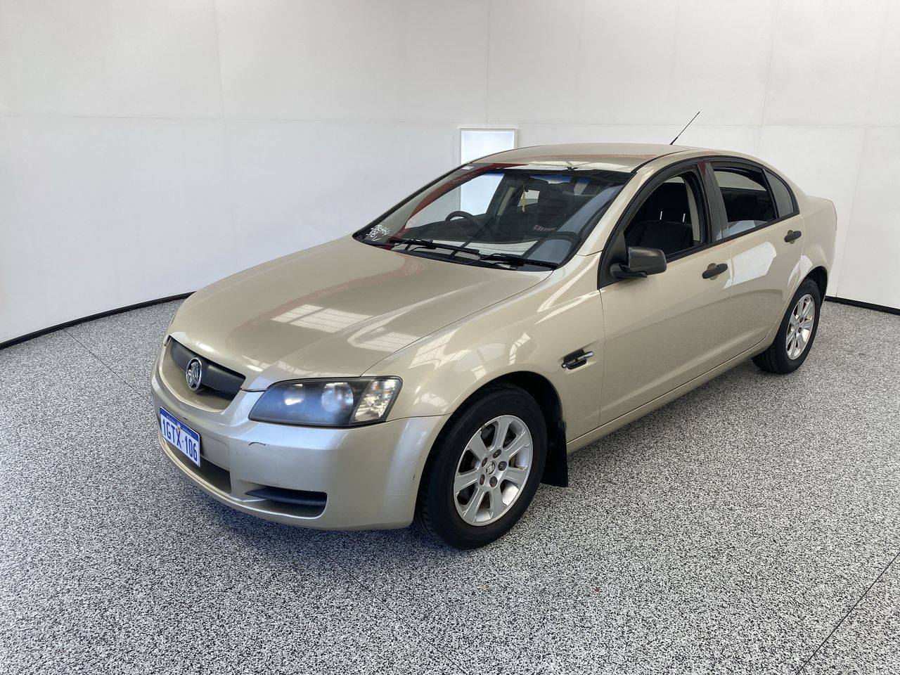 2008 Holden Commodore Omega VE Automatic Sedan Auction (0001-9045324 ...