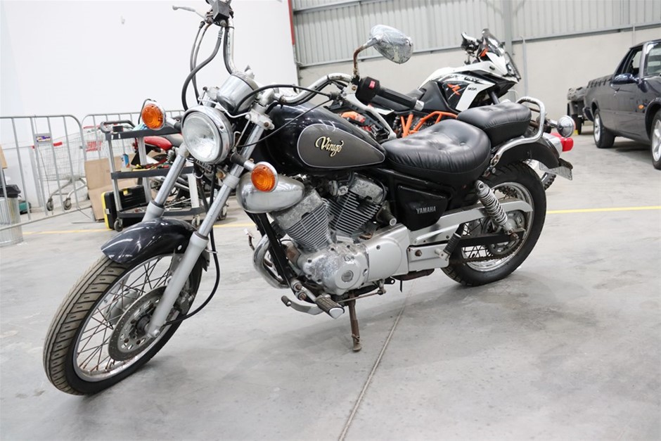 Yamaha Virago XV250 2 seater Road, 15273 km indicated