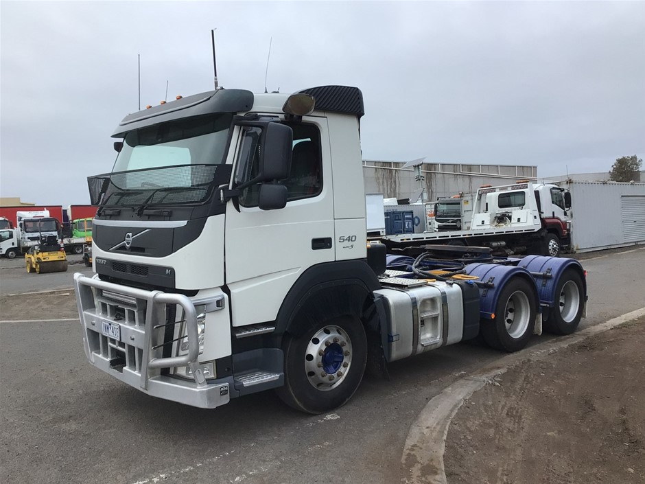 Off-road motorhome on Volvo FMX 540 chassis with 6x6 wheel arrangement 