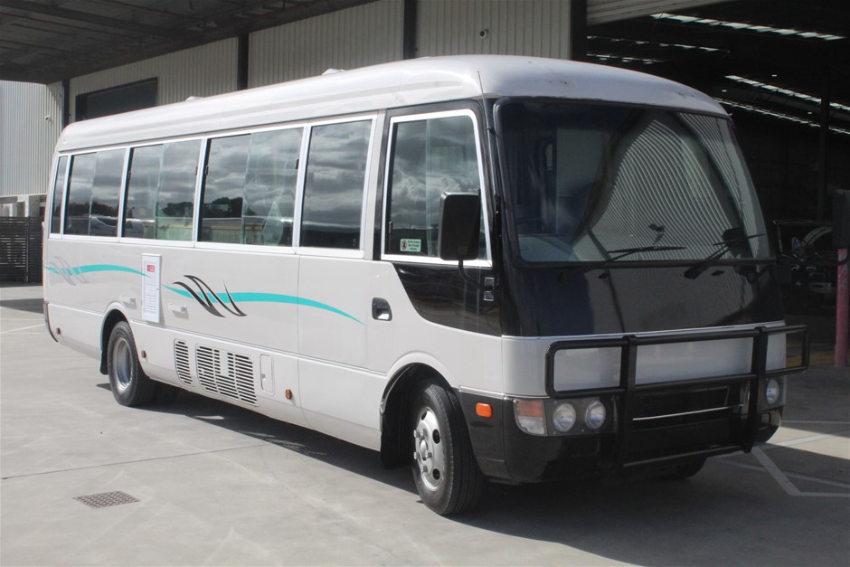 2001 MITSUBISHI ROSA BUS
