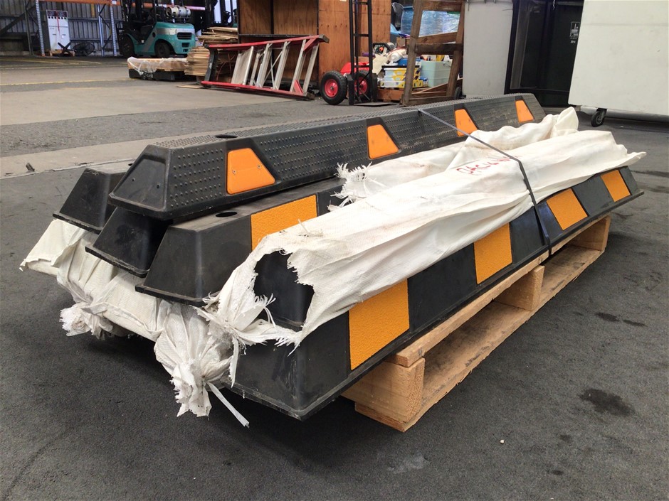 Building Matereials, Timber, Sleepers & More