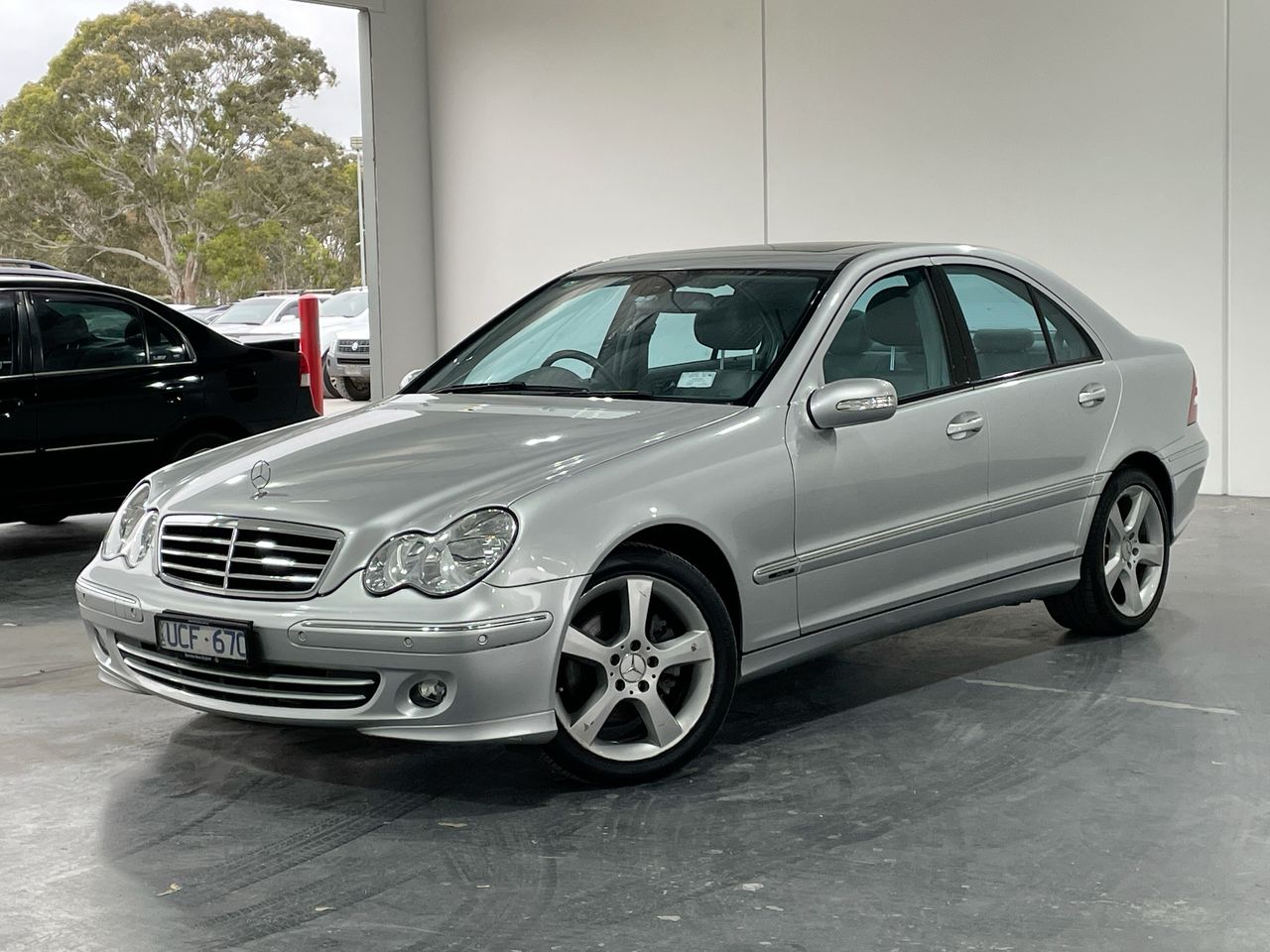2006 Mercedes Benz C350 Avantgarde W203 Automatic Sedan