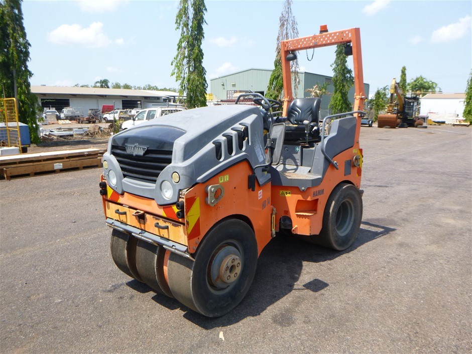 No Reserve Ex-Hire Excavation & Construction Equipment - NT