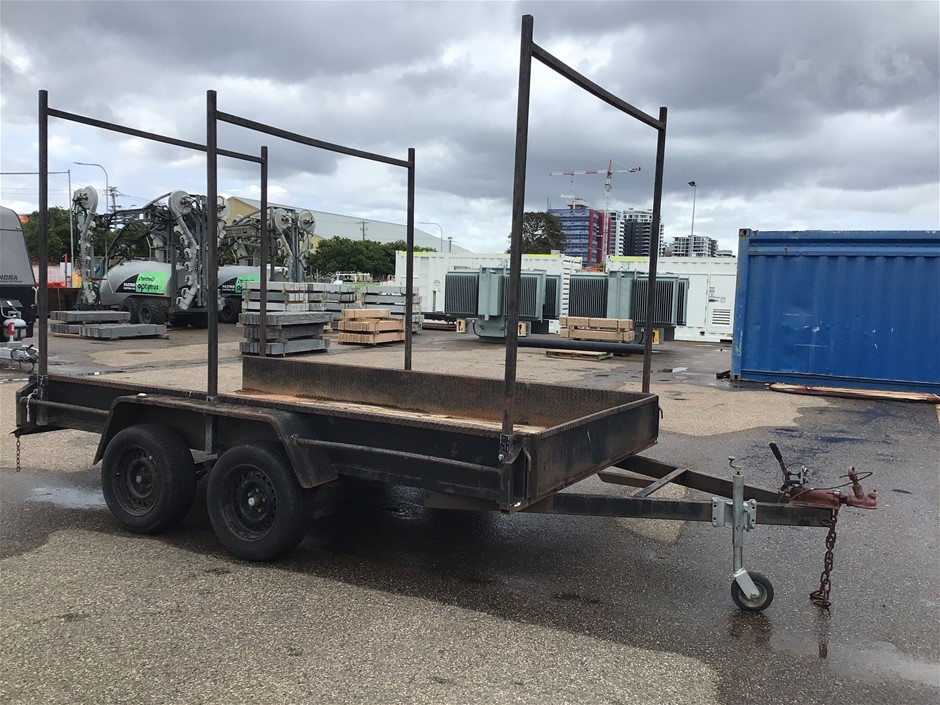 No Reserve - Box Trailers, Grinder & Dust Collector