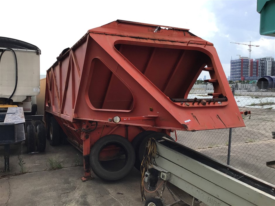 1998 J. Smith And Sons JSSBD-2/20 Tandem Bottom Dumper Trailer