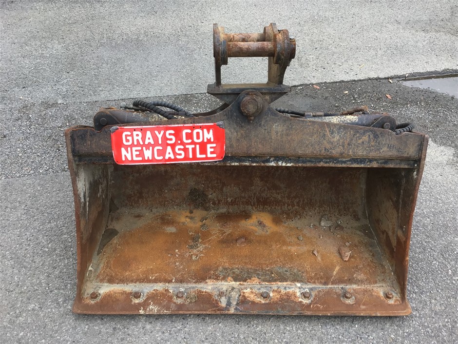 Kubota U55/KX57 Bucket Attachment Auction (00535054897) Grays Australia