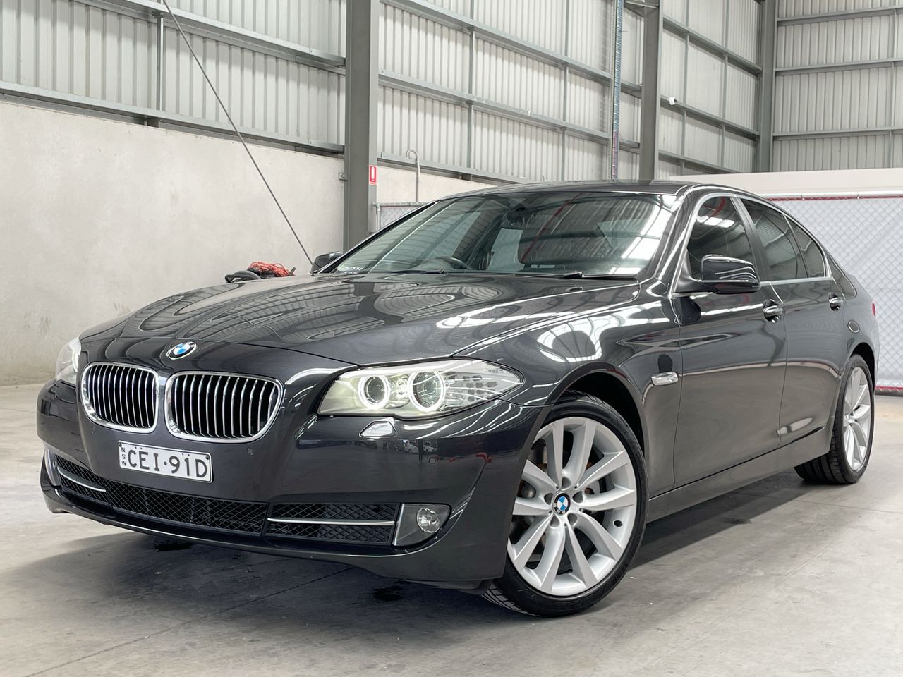 2011 BMW 5 Series 528i F10 Auto