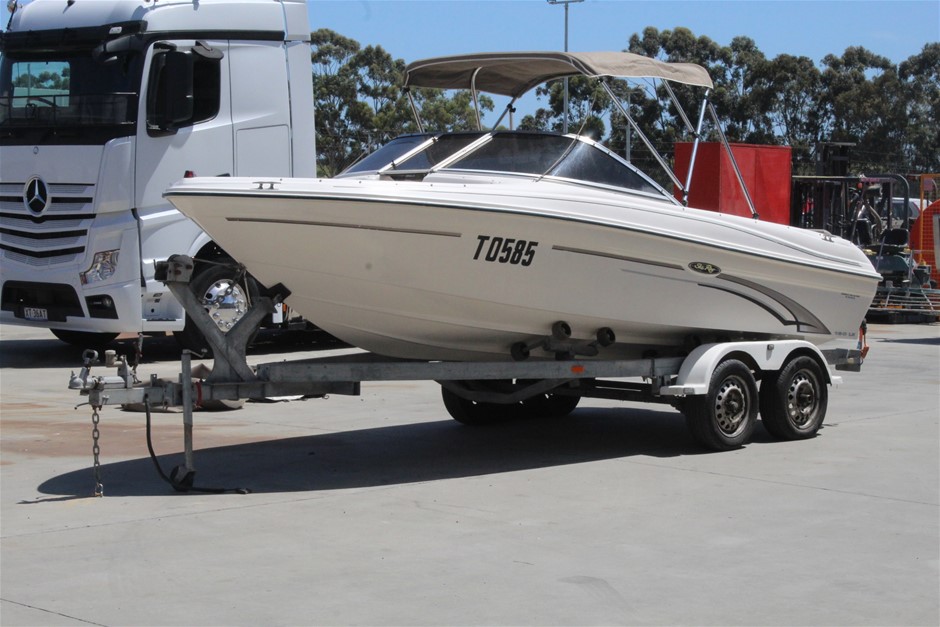 2003 SEA RAY 180LE