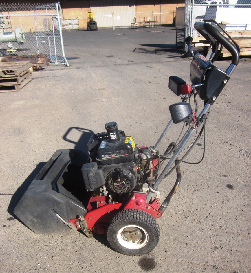 Toro Greensmaster 1000 self propelled greens mower Auction (0008 ...