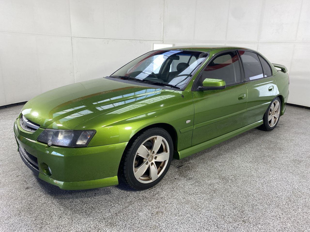 2002 Holden Commodore SS VY Automatic Sedan(WOVR-REPAIRABLE) Auction ...