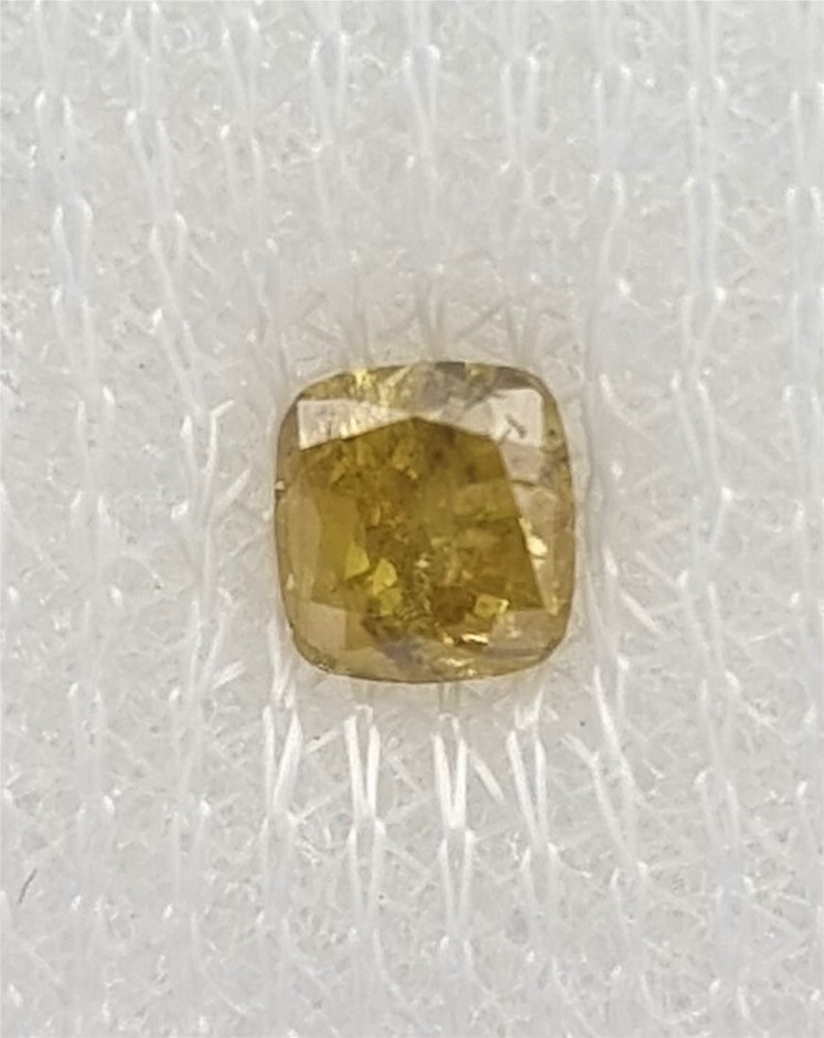 No Reserve Yellow Natural Diamonds