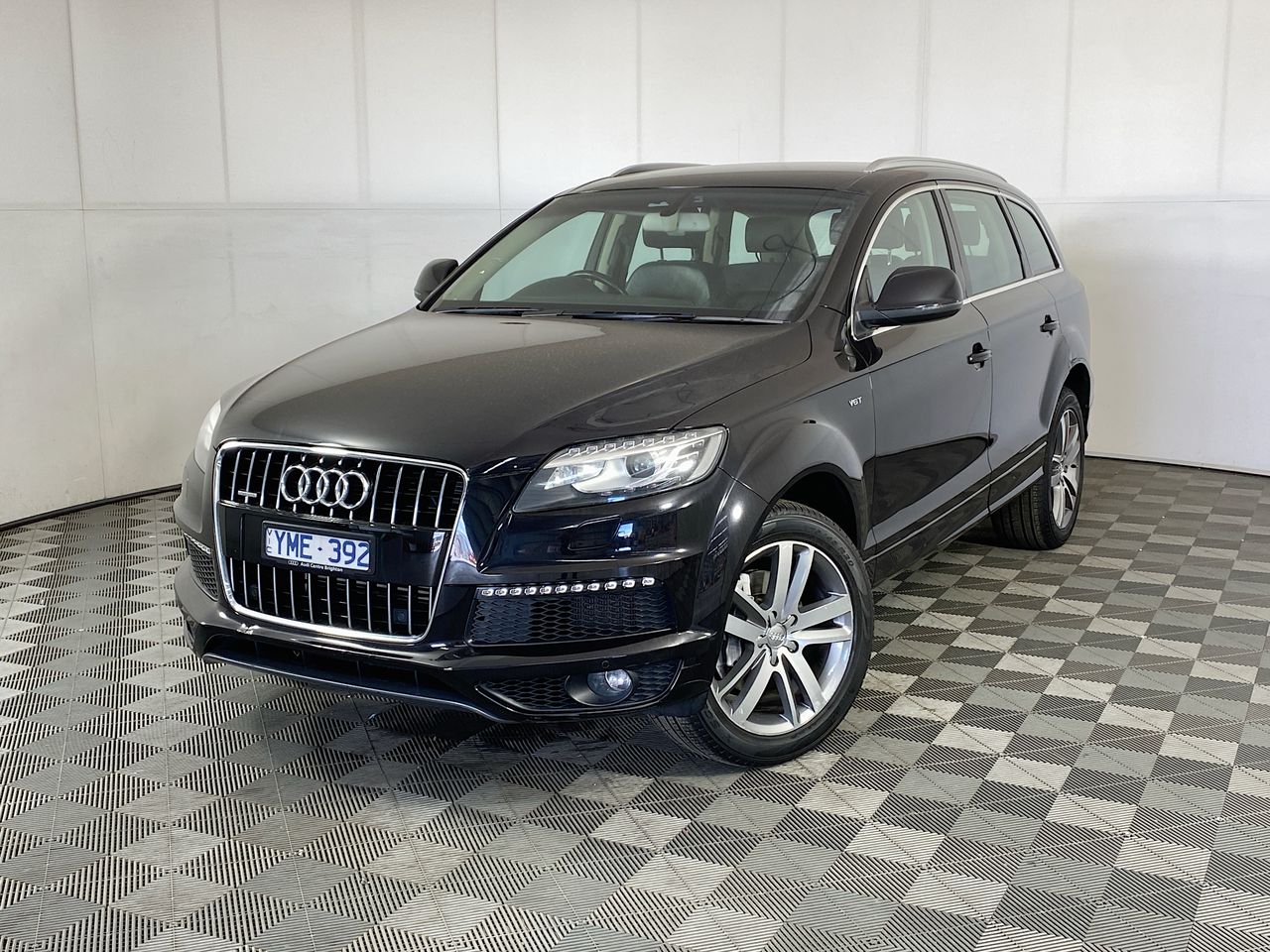 2011 Audi Q7 3.0 TFSI quattro At - 8 Speed 7 Seats Wagon