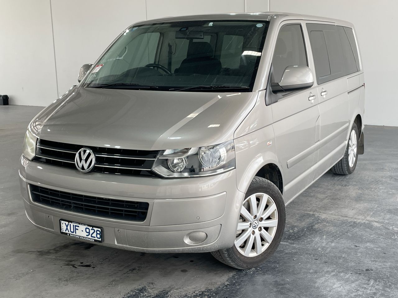 2010 Volkswagen Multivan COMFORTLINE 132kW T5 T/D Auto 7 Seats People ...