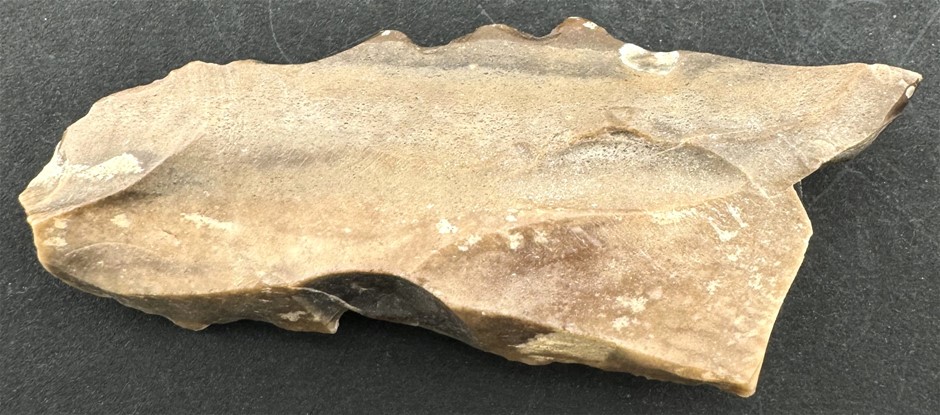 8,000BC - 5,000BC NEOLITHIC STONE AGE FLINT IMPLEMENT BY PREHISTORIC ...