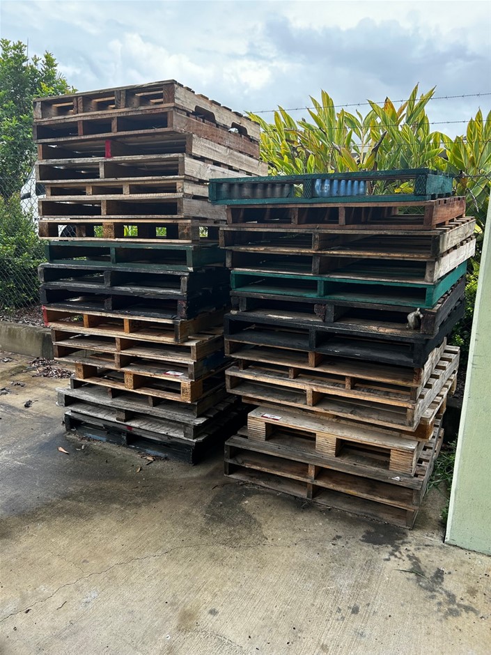 Qty Timber Pallets Auction (00947048782) Grays Australia