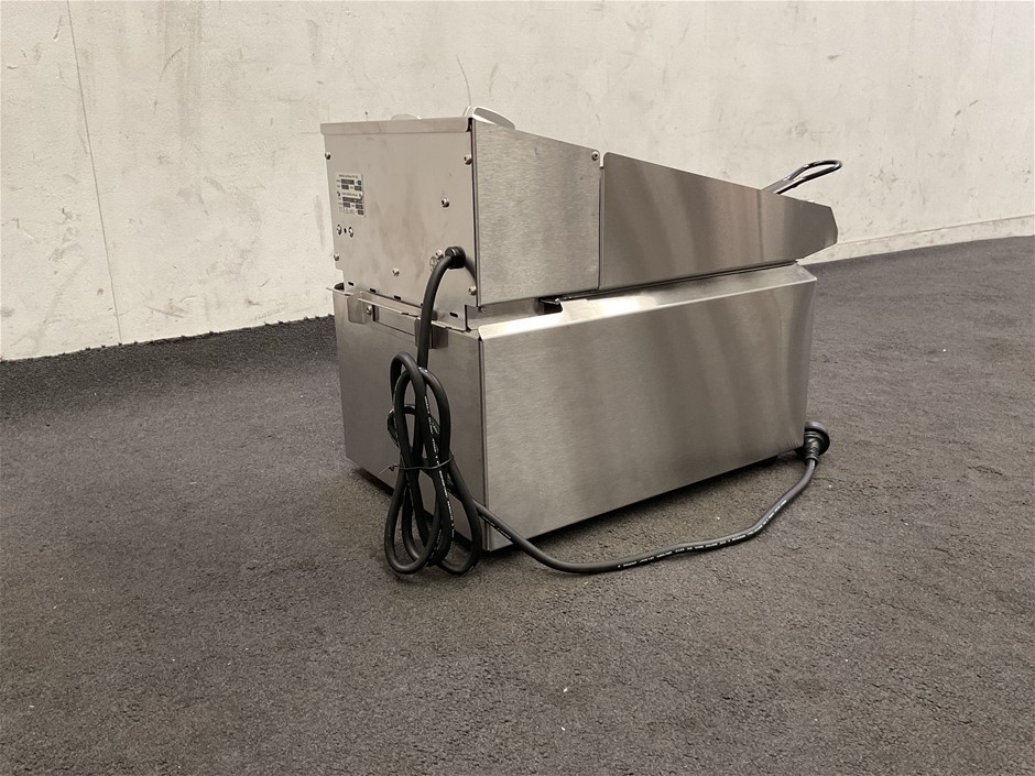 Roband Fry Pod FR18 Auction (0061-7049656) | Grays Australia