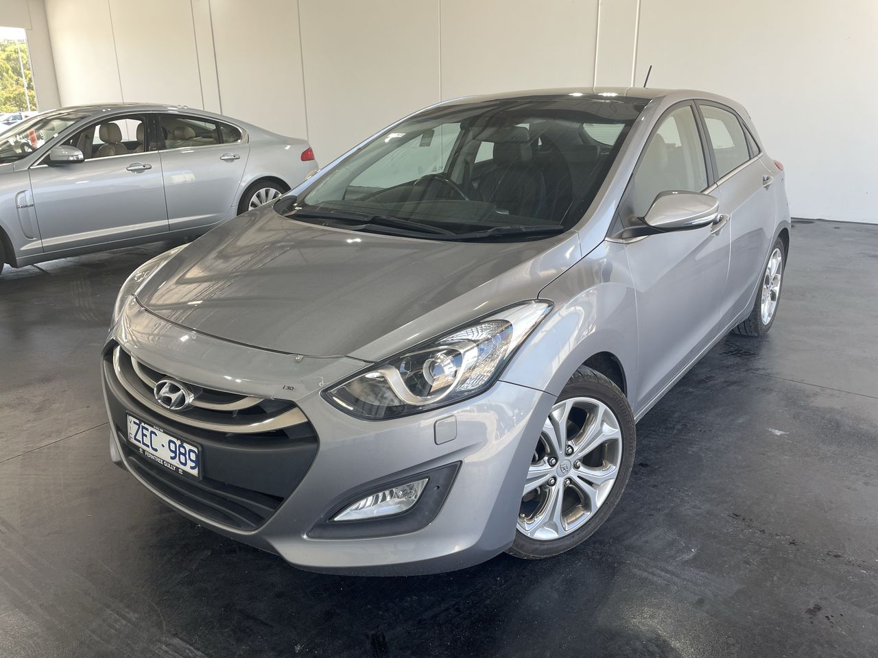 2012 Hyundai i30 Premium GD Automatic Hatchback Auction (0001-21017806 ...