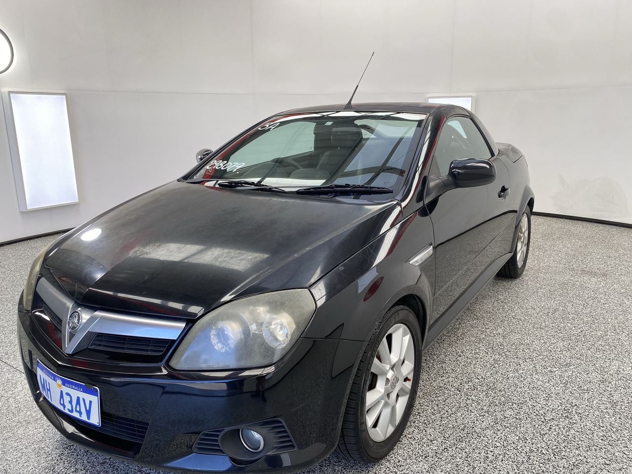 2005 Holden Tigra XC Manual Convertible Auction (0001-9047582) | Grays ...