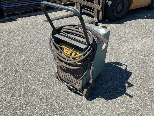 Large Unreserved Site Clearance Sale