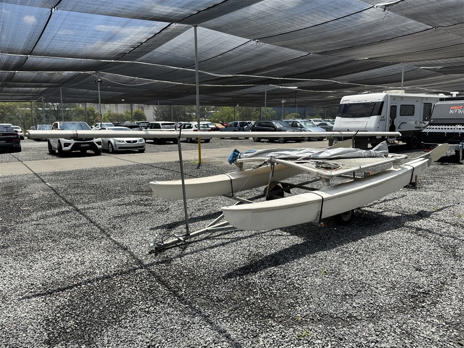 CATAMARAN- NO RESERVE