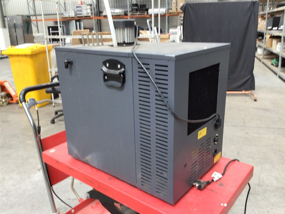 Bevco MIG1260L6AUS Refrigerated Beer System Auction (0003-3028015 ...