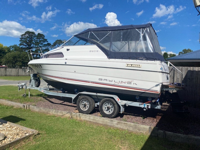 Bayliner Classic 2252 Auction (0001-20020779) 