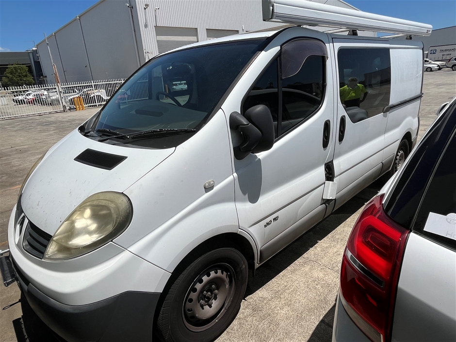 Renault Trafic LWB Turbo Diesel Automatic Van