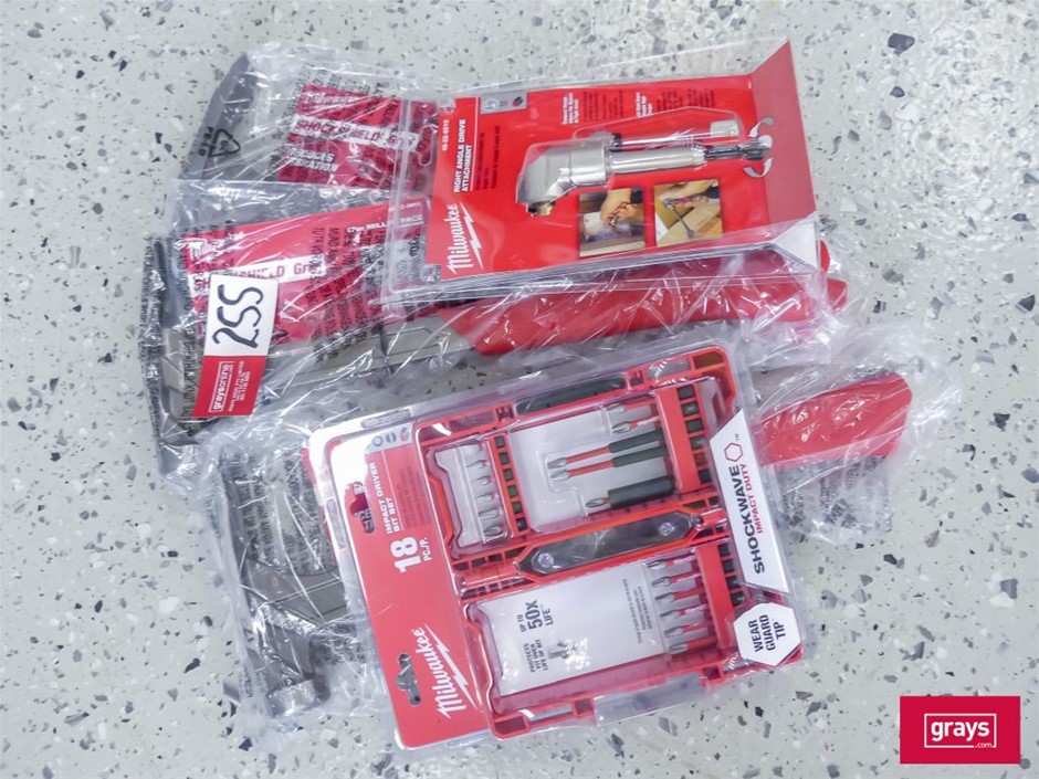 Assorted Unused Milwaukee Hand Tools Auction (02555055235) Grays