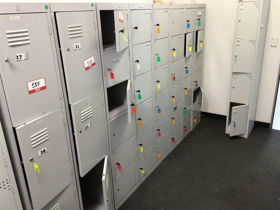 9x Locker Stacks (Includes singles & Bank of 3) Auction (0537-7049539 ...