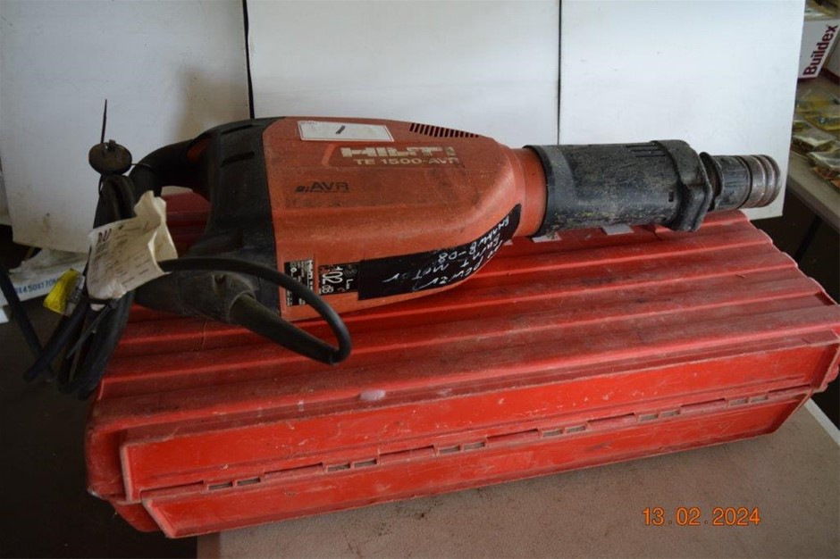 F/Glass & Ali Work P/Form, Ext Ladders, Unused Hand Tools