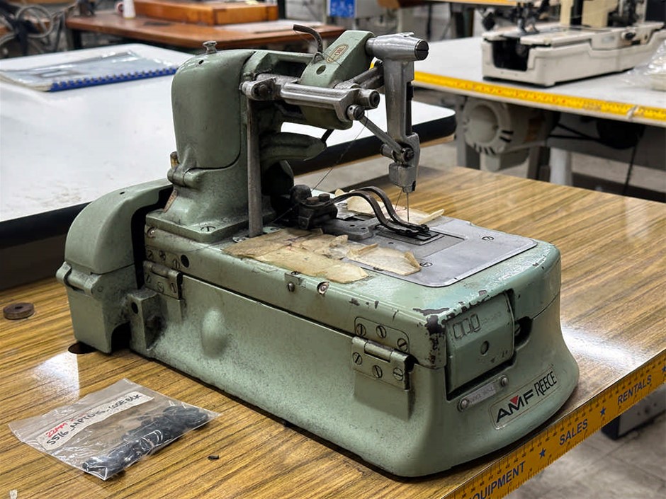 REECE S2-LS2N Industrial Label Sewing Machine Auction (0014-5055634 ...