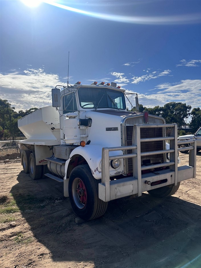 Major Transport and Earthmoving Vehicle Sale