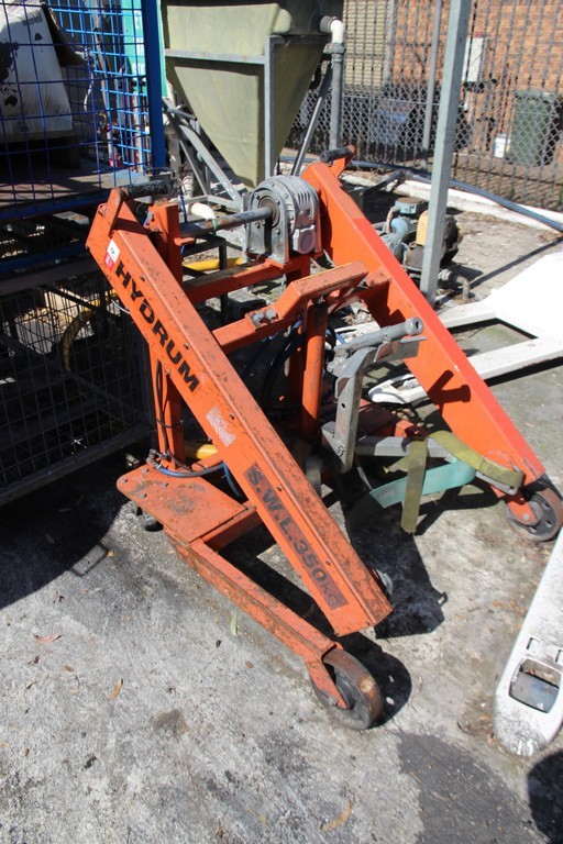 Hydrum R16 Mobile Manual Drum Lifting & Tipping Unit Auction (0019 ...