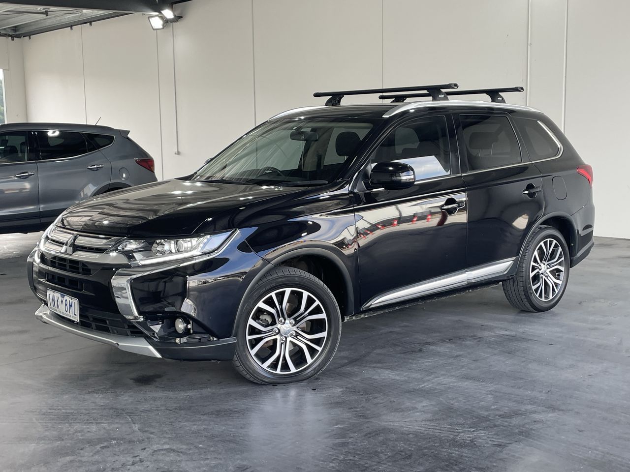 2017 Mitsubishi Outlander LS 2WD SAFETY PACK ZK CVT 7 Seats Wagon ...