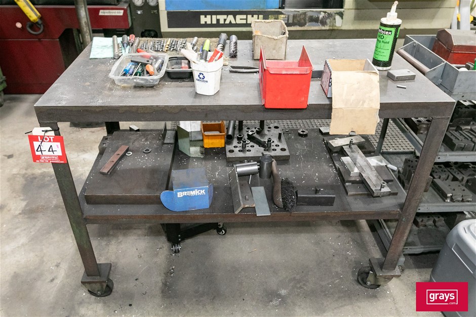 Mobile Heavy Duty Industrial Work Bench Steel Auction (0044-5056349 ...