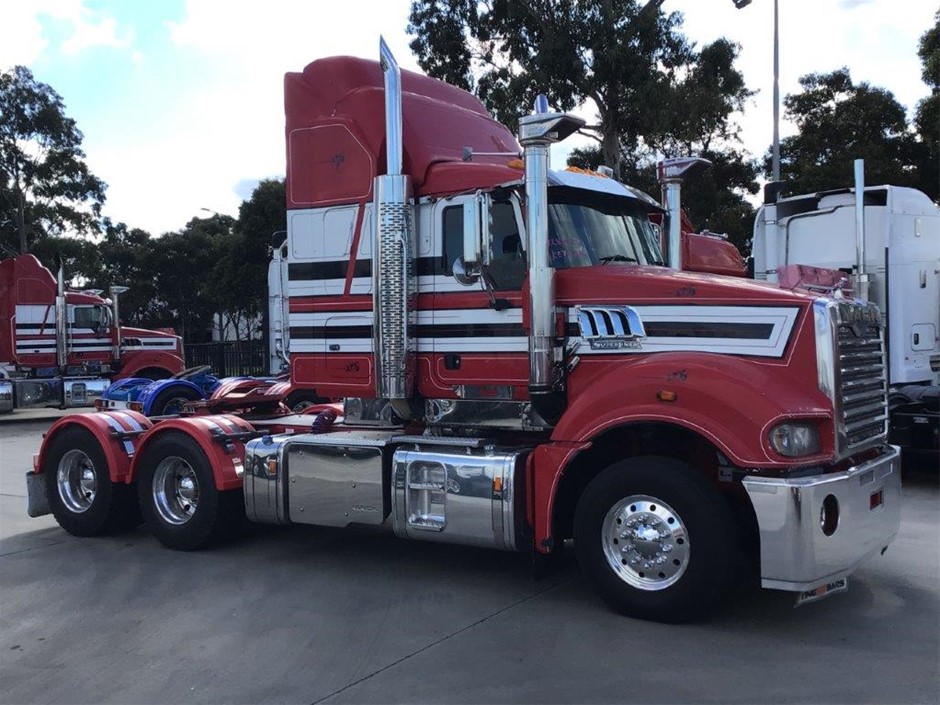 2017 Mack Superliner CLXT 6 x 4 Prime Mover Truck
