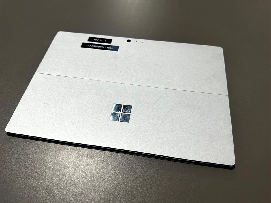 Large Unreserved Site Clearance Sale