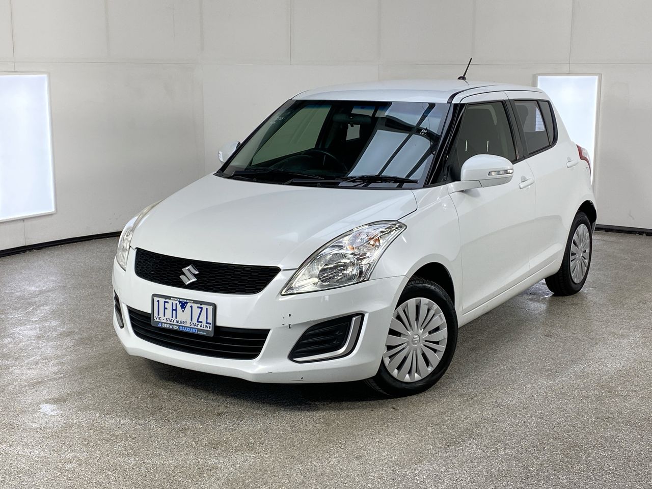 2015 Suzuki Swift GL FZ Manual Hatchback