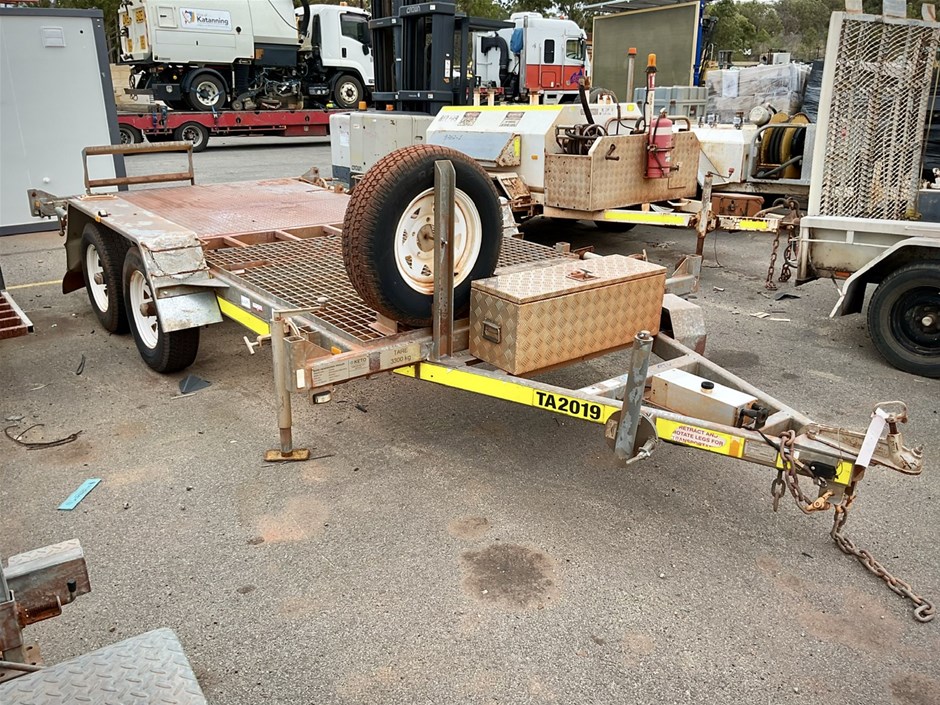 10x5 Dual Axle Plant & Tandem Axle Checkerplate Car Trailer