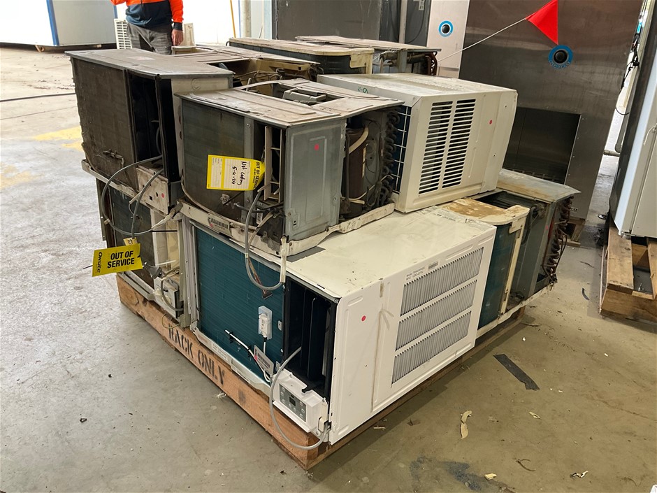 8x Air Conditioner 1.5hp Reverse Cycle (DANDENONG SOUTH) Auction (00393029150) Grays