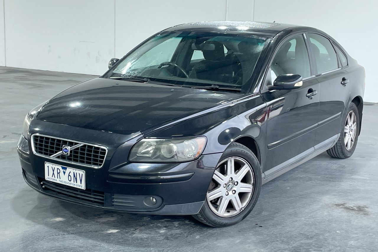 NORES-2004 Volvo S40 2.4i Automatic Sedan