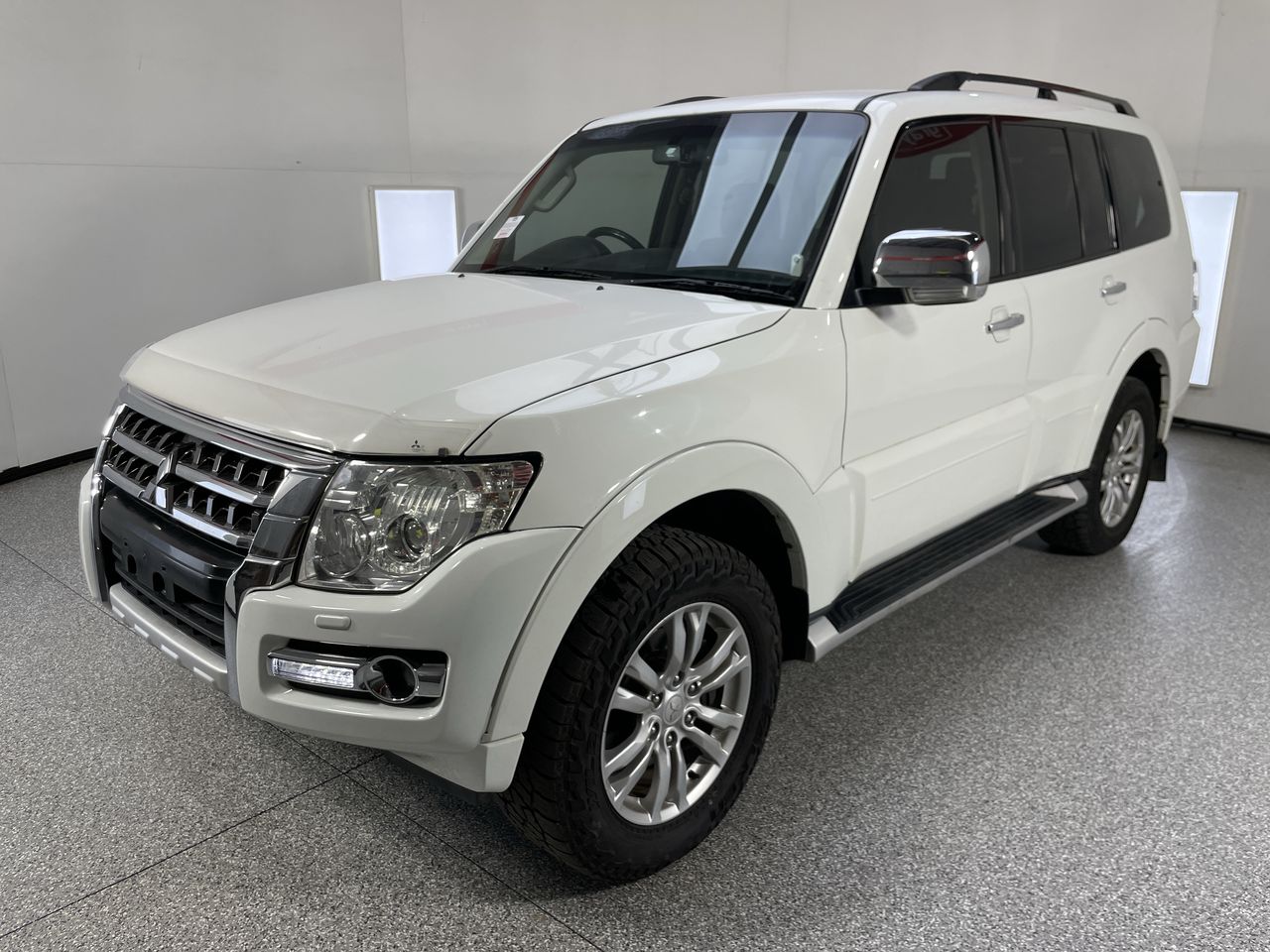 2017 Mitsubishi Pajero (4x4) NX TD Auto 7 Seats Wagon
